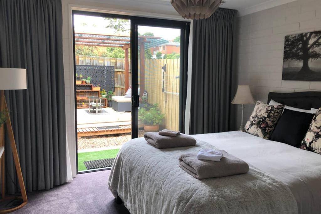 The Snug Premium 1Br Self Contained Apartment Free Netflix Korumburra Bagian luar foto